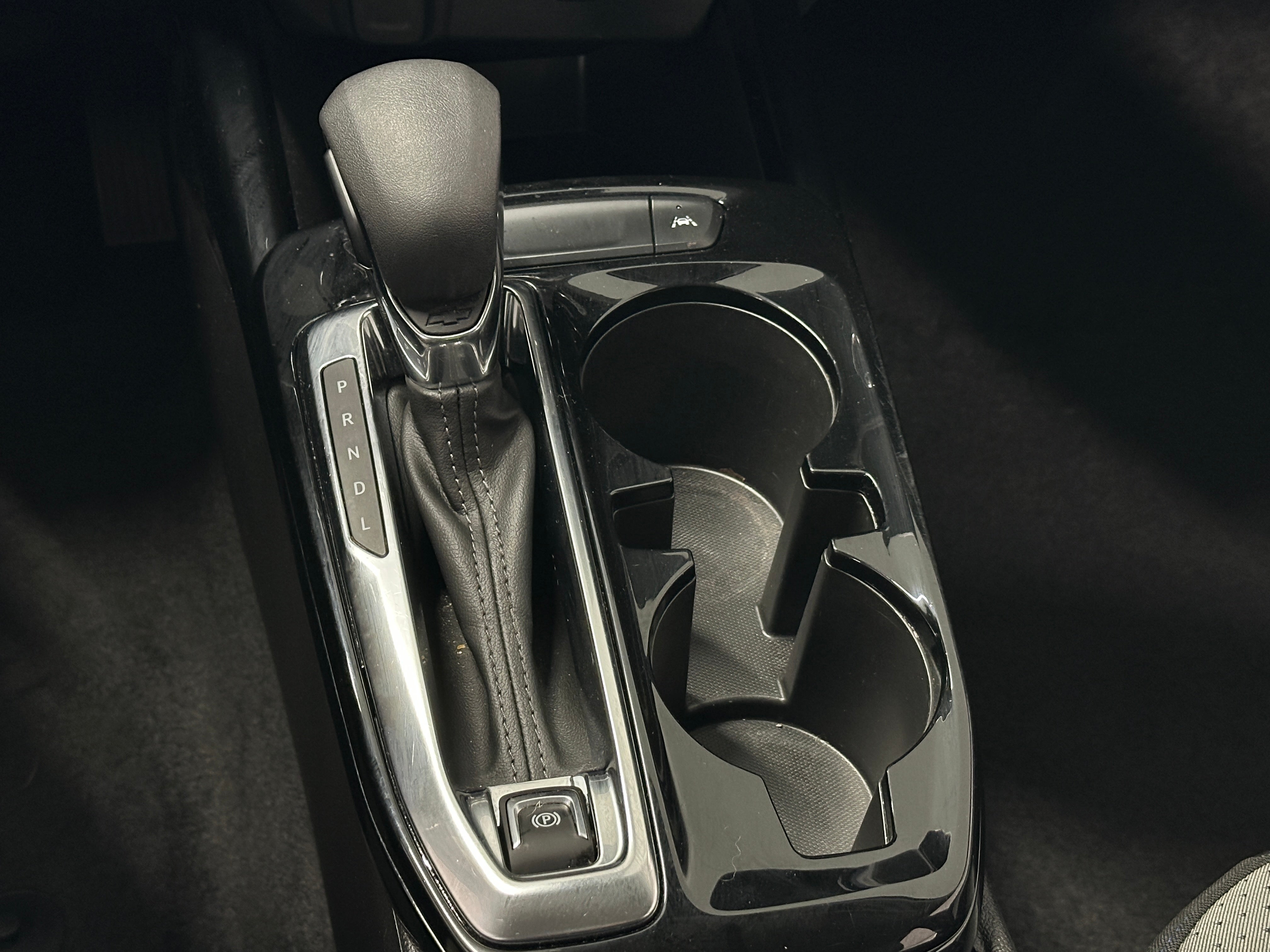 2025 Chevrolet Trax LT - Photo 7