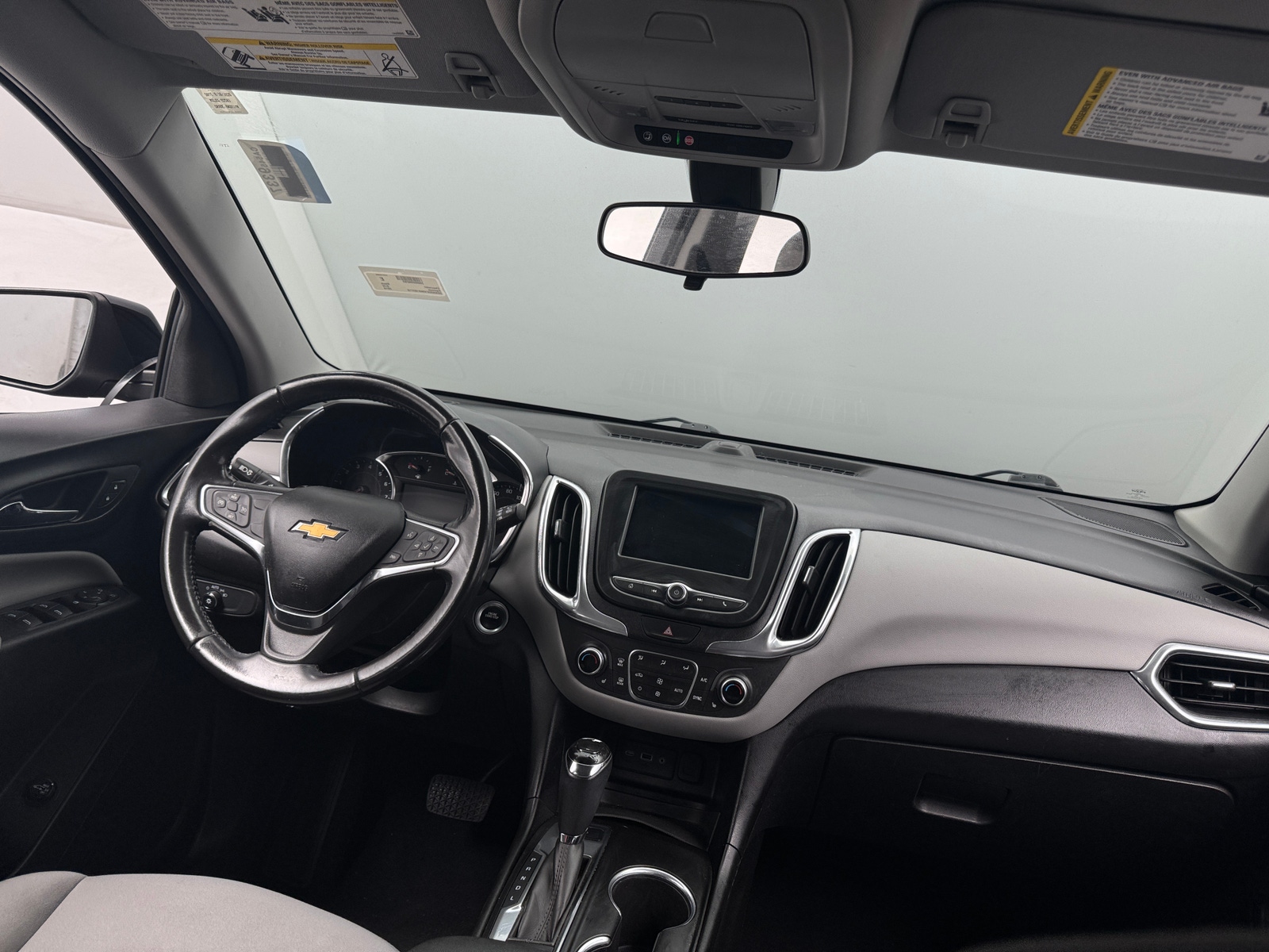Thumbnail: 2019 Chevrolet Equinox - 3
