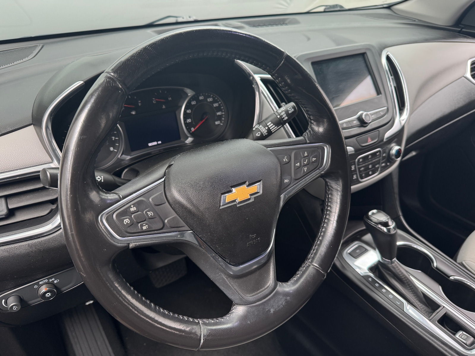 Thumbnail: 2019 Chevrolet Equinox - 5