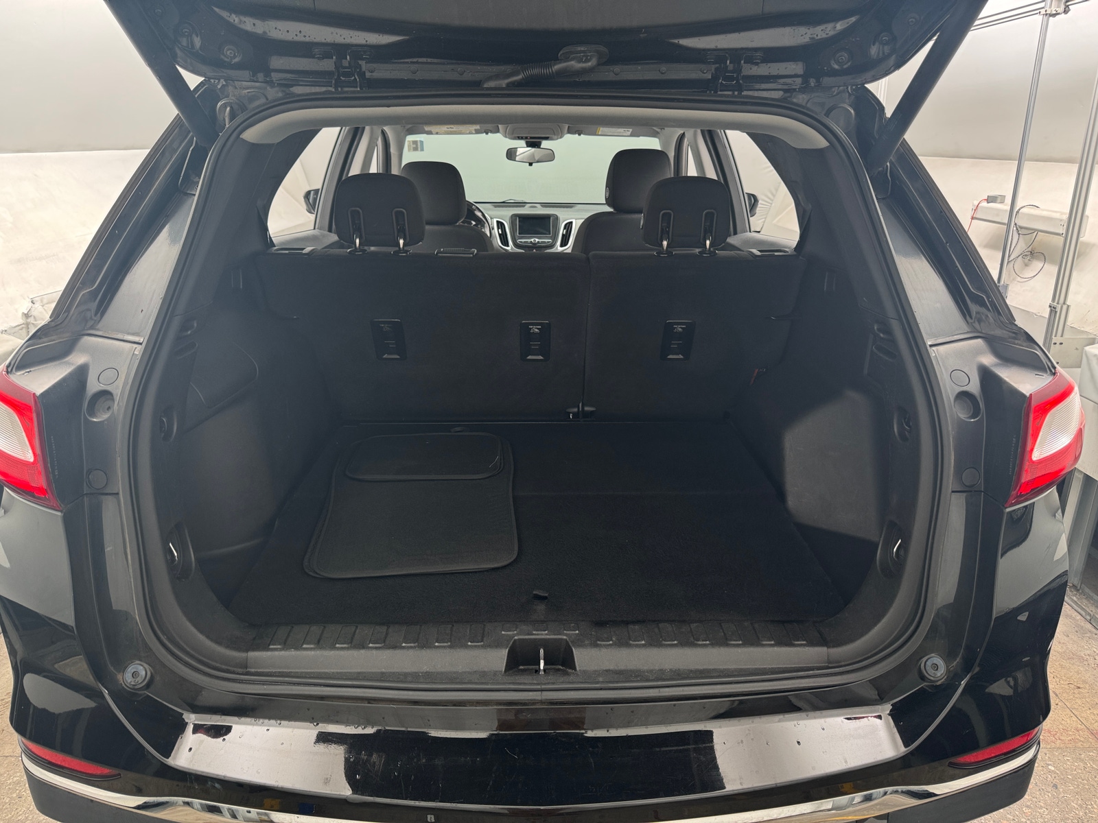 Thumbnail: 2019 Chevrolet Equinox - 7