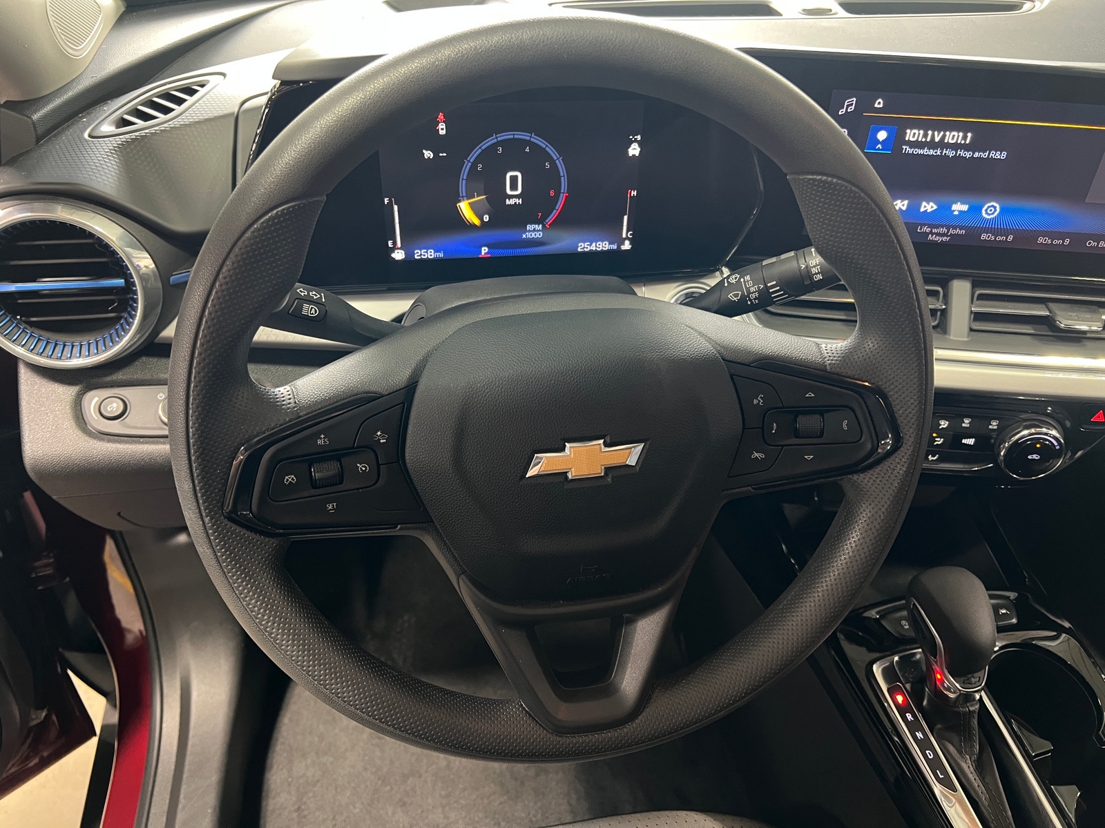 Thumbnail: 2025 Chevrolet Trax - 4