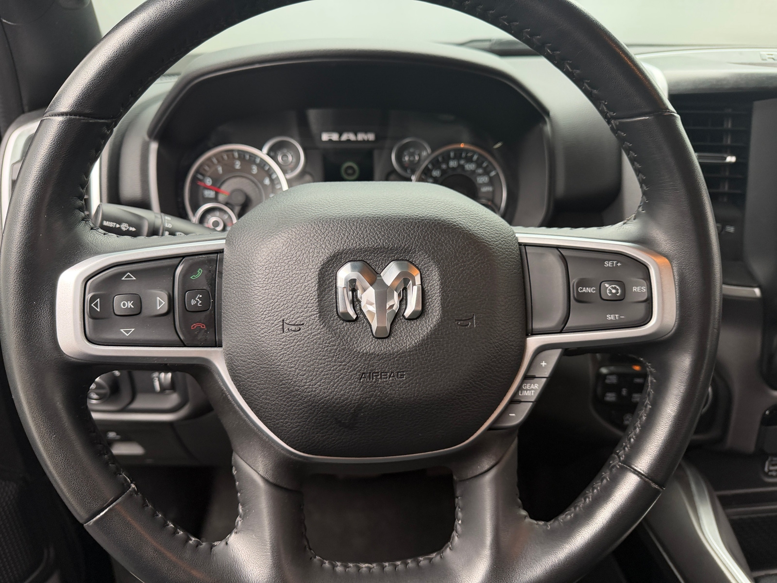 Thumbnail: 2023 RAM 1500 - 5