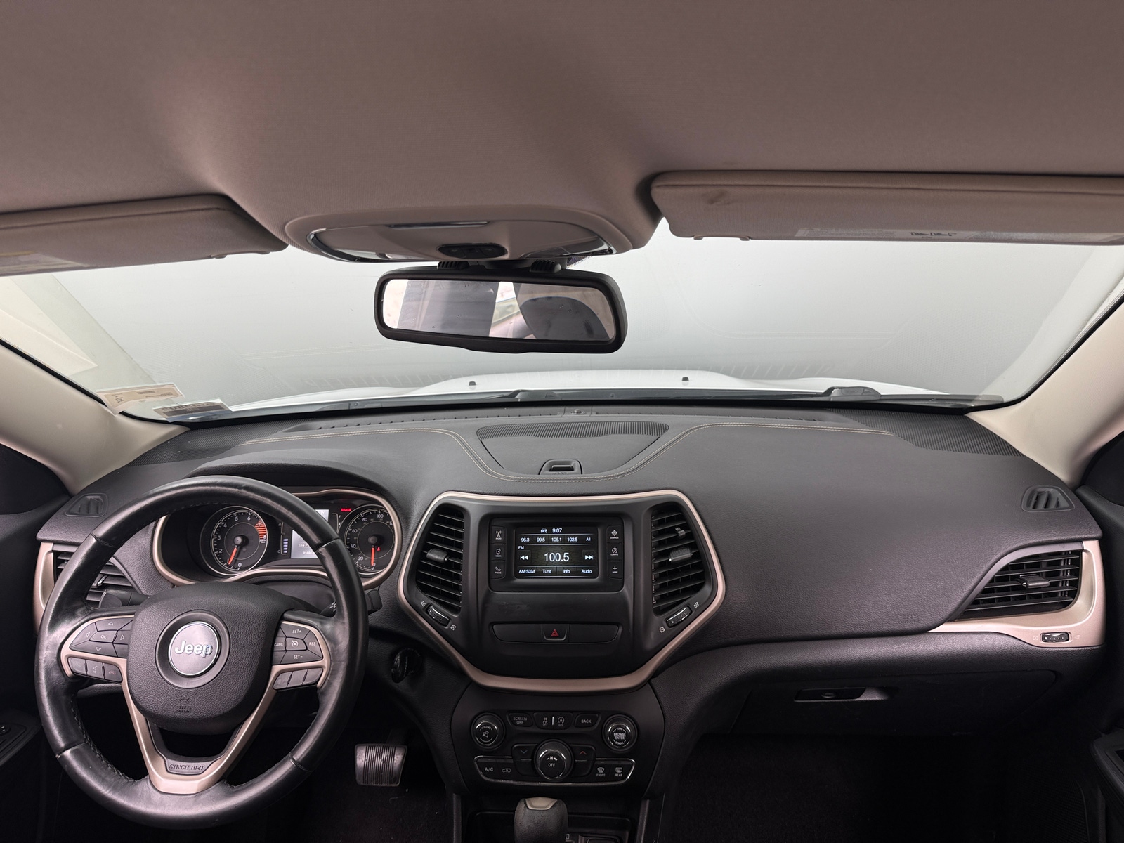 Thumbnail: 2016 Jeep Cherokee - 3