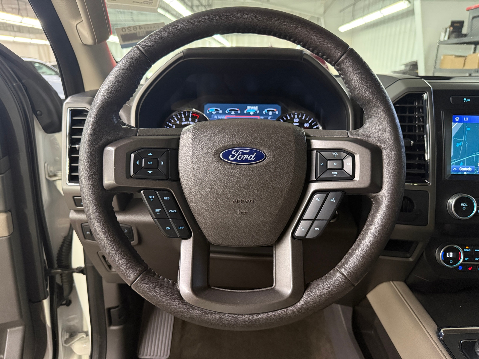 Thumbnail: 2020 Ford Expedition - 4