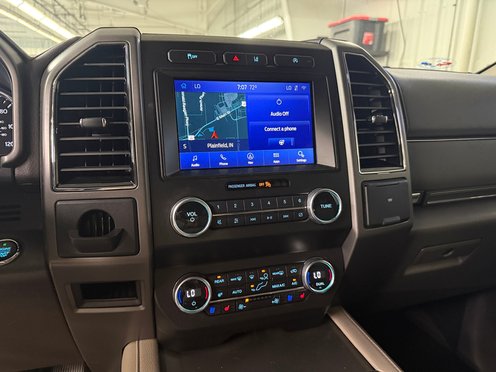 Thumbnail: 2020 Ford Expedition - 3