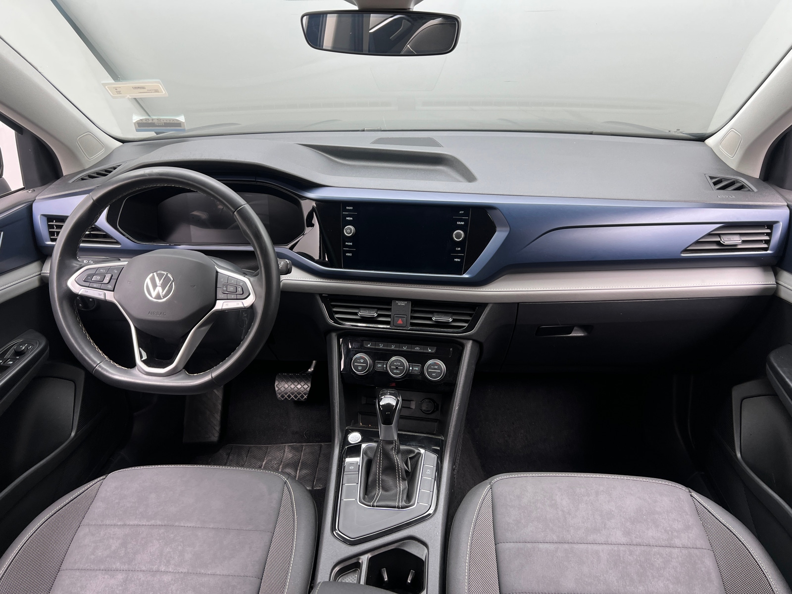 Thumbnail: 2024 Volkswagen Taos - 3