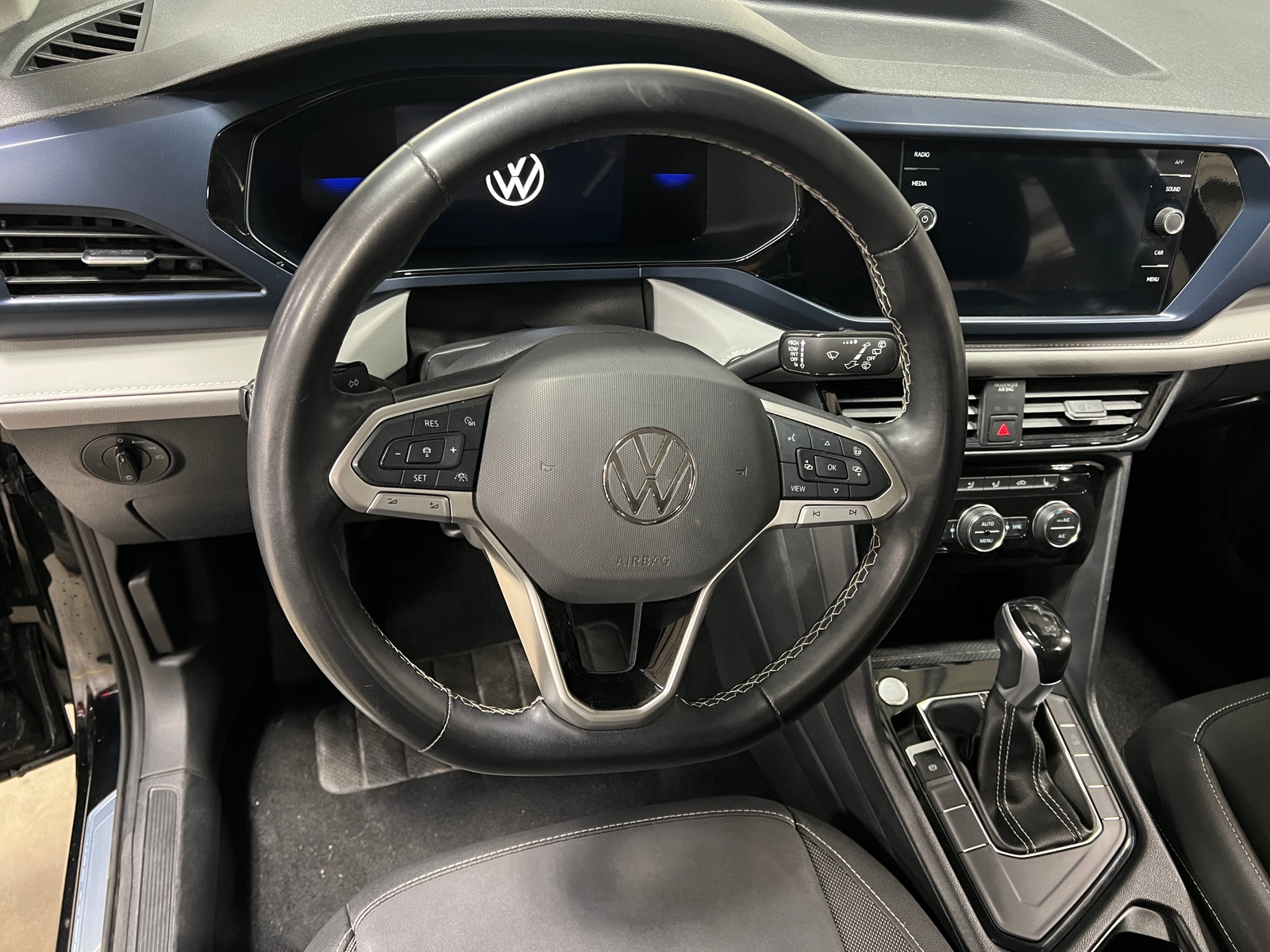 Thumbnail: 2024 Volkswagen Taos - 5