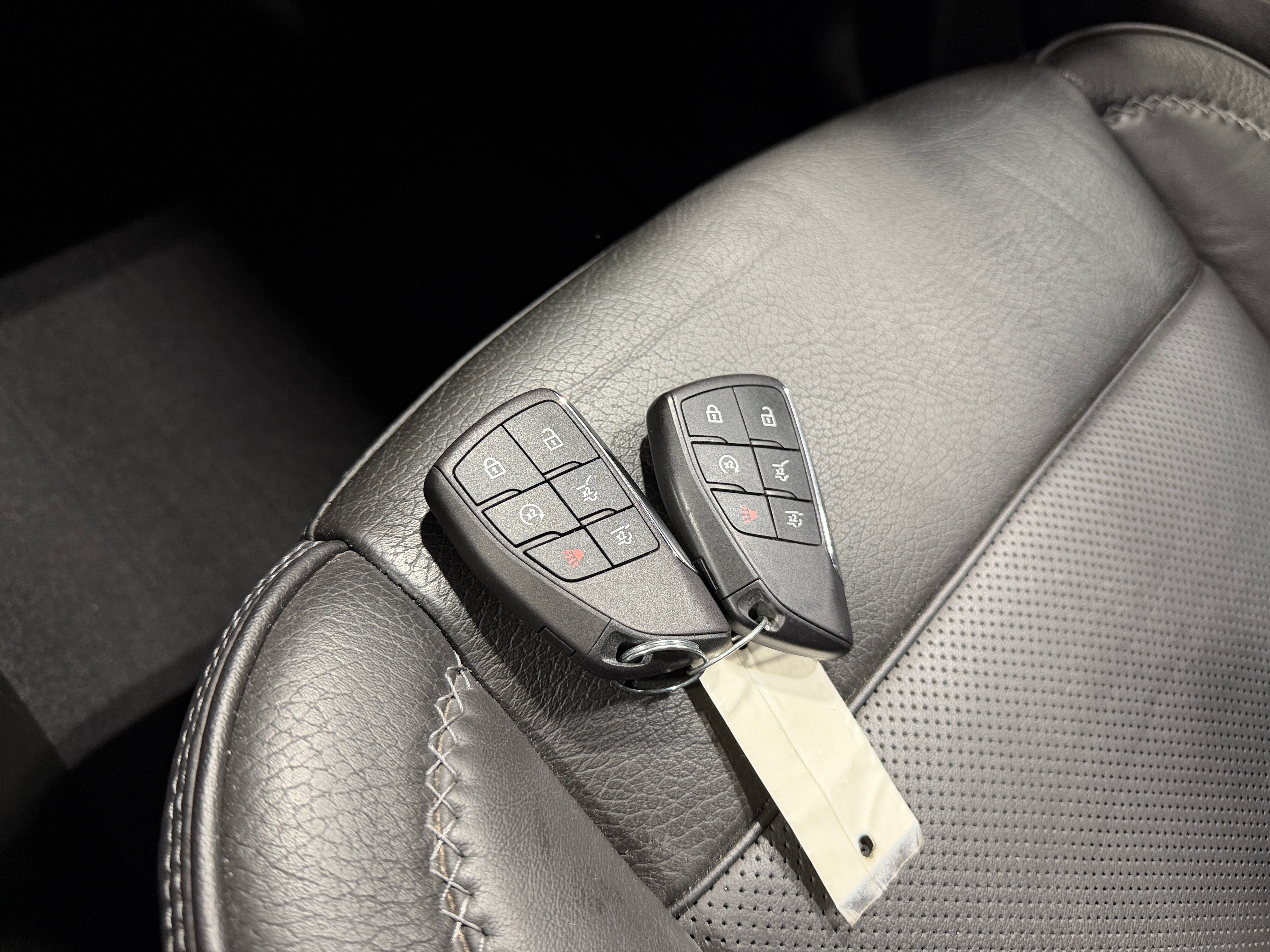 2023 GMC Yukon Denali - Photo 7