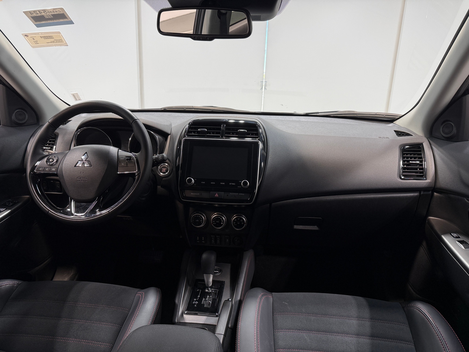 Thumbnail: 2025 Mitsubishi Outlander Sport - 2
