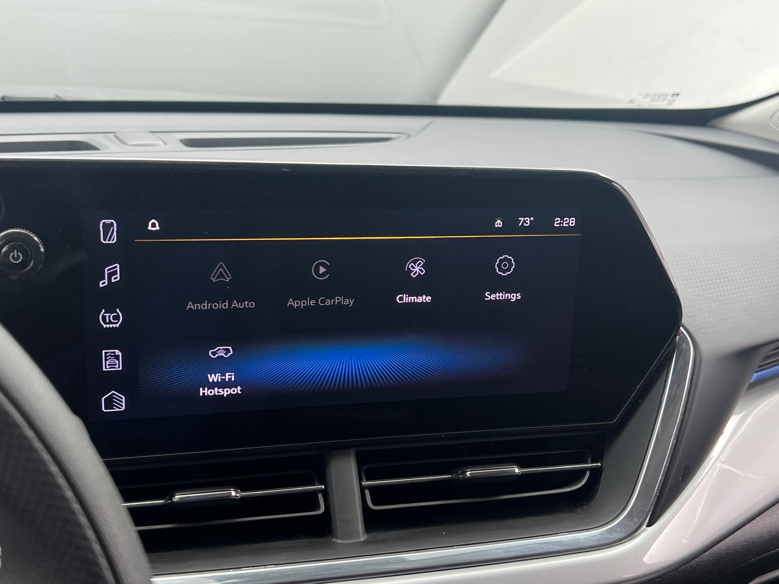 Thumbnail: 2025 Chevrolet Trax - 3