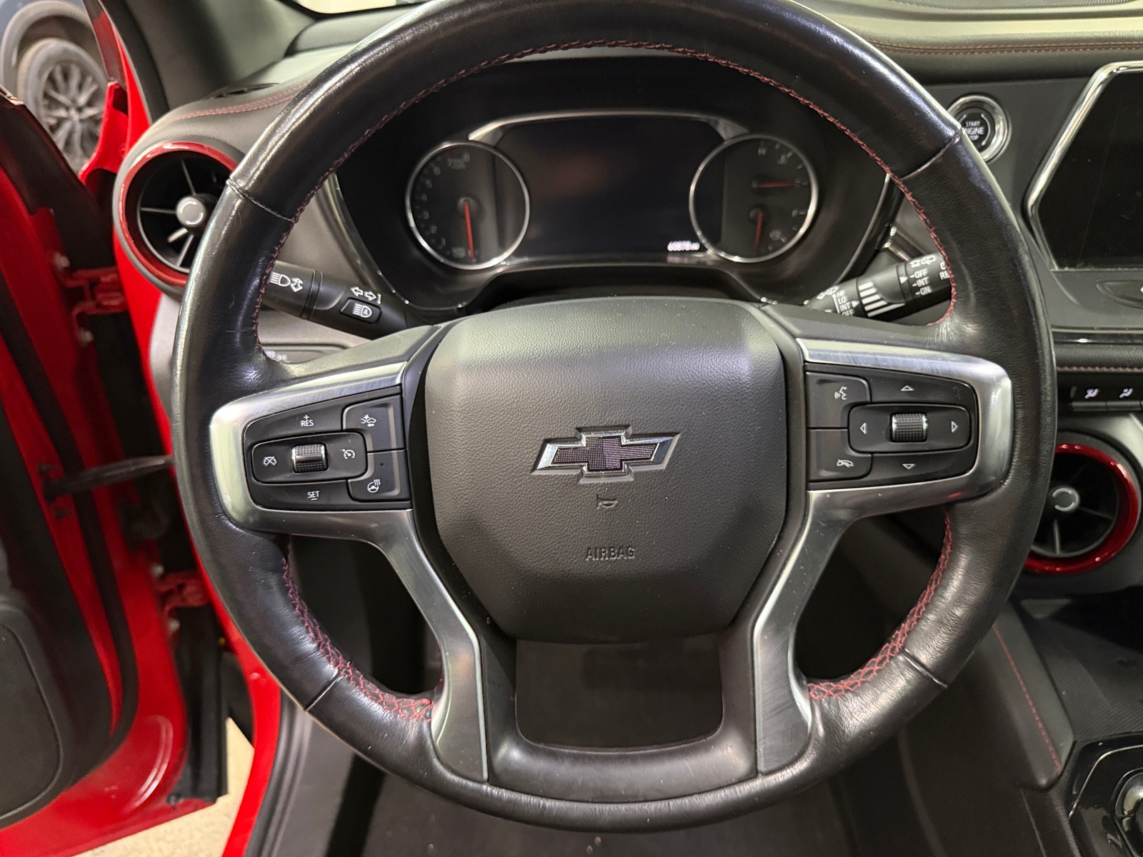 Thumbnail: 2019 Chevrolet Blazer - 4