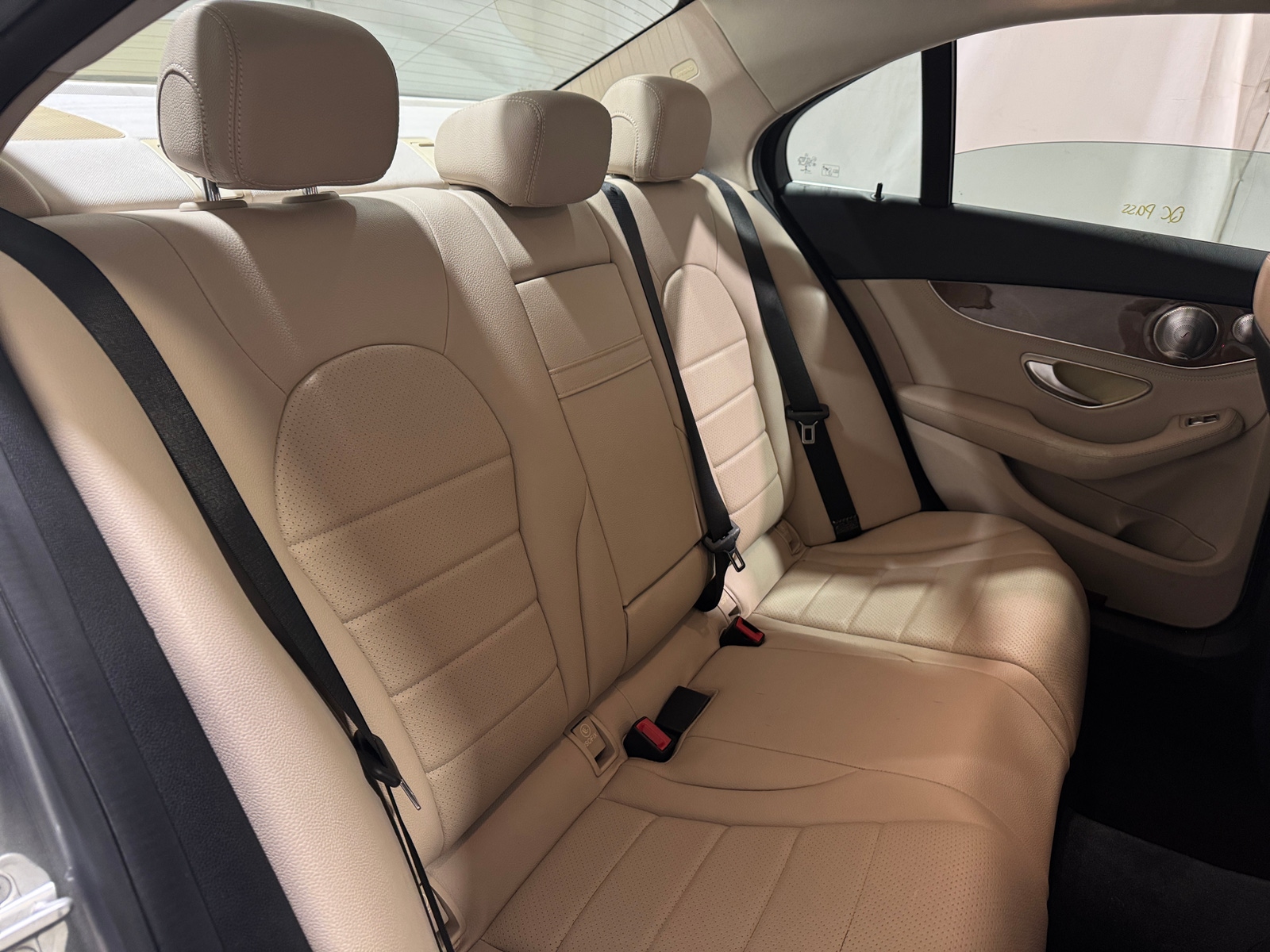Thumbnail: 2015 Mercedes-Benz C-Class - 5