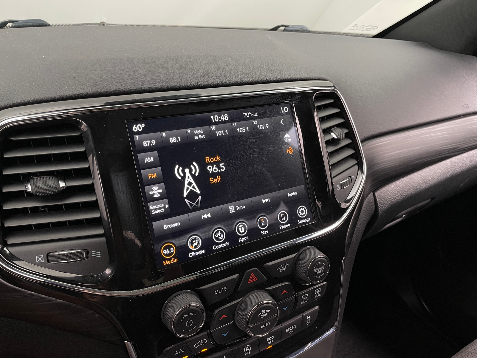 Thumbnail: 2021 Jeep Grand Cherokee - 4