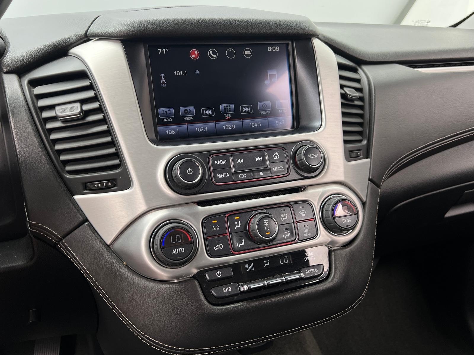 Thumbnail: 2016 GMC Yukon - 4