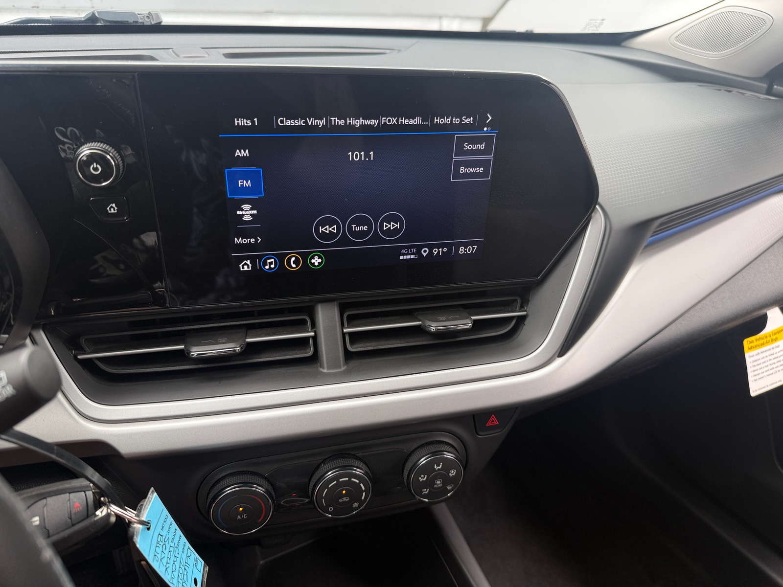 Thumbnail: 2024 Chevrolet Trax - 4
