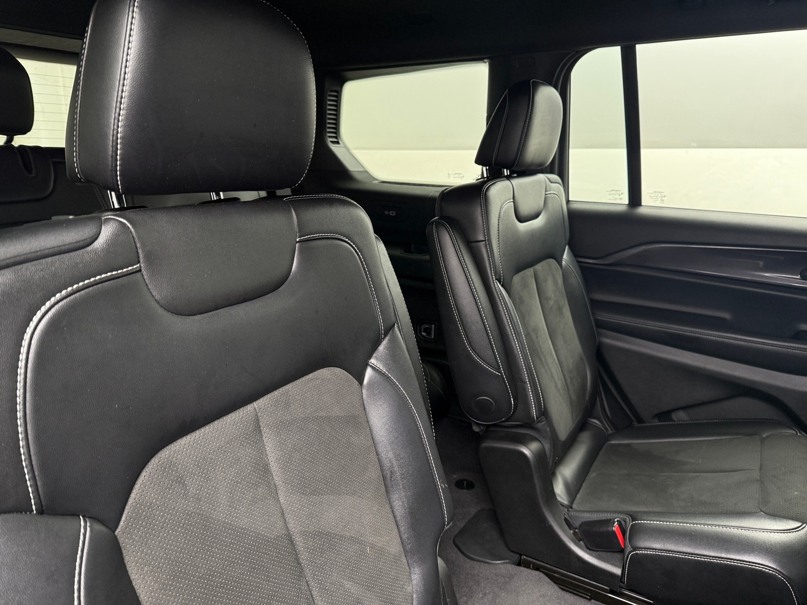 Thumbnail: 2021 Jeep Grand Cherokee L - 5