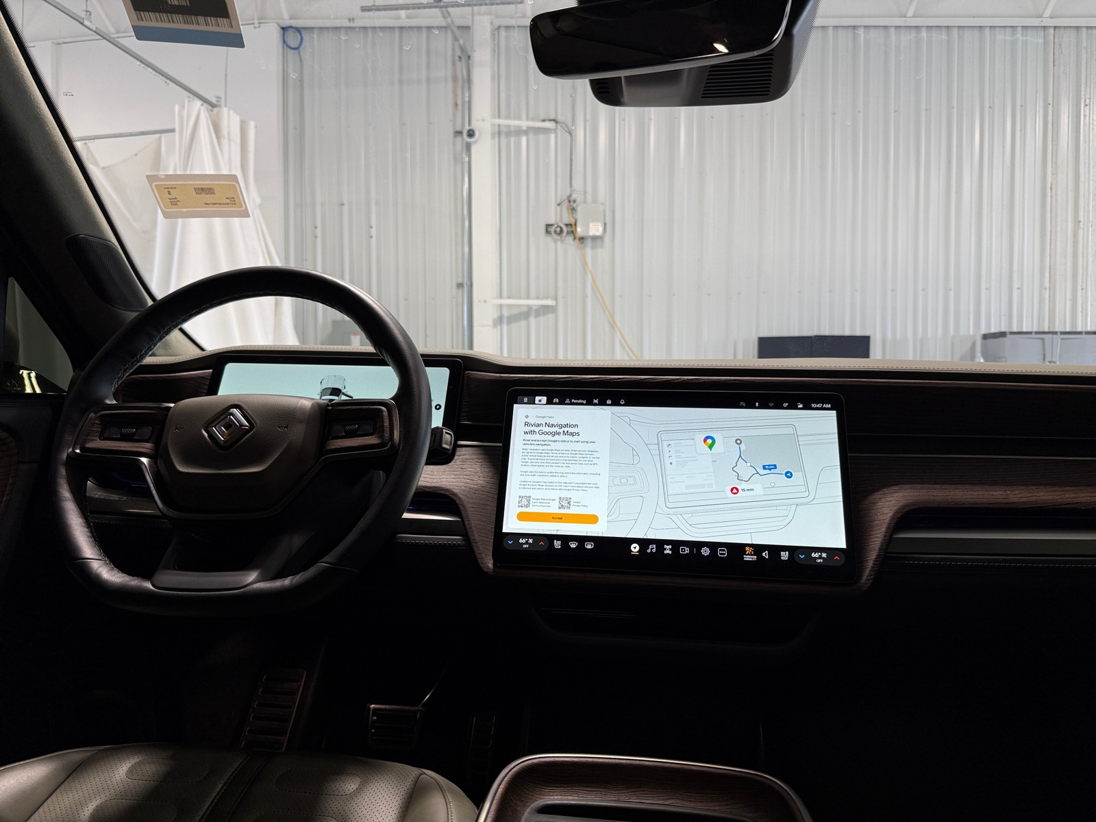 Thumbnail: 2023 Rivian R1T - 2