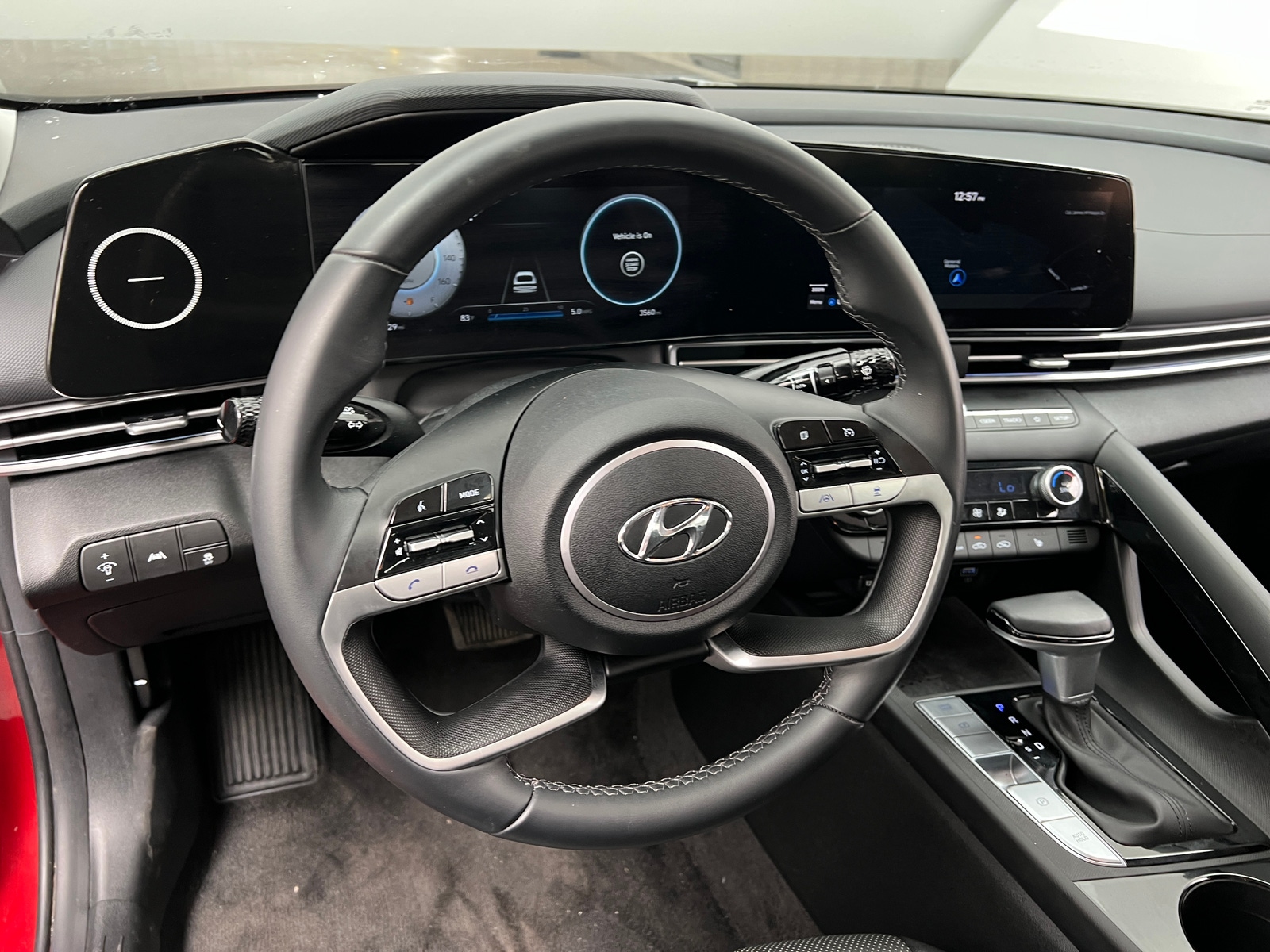 Thumbnail: 2022 Hyundai Elantra - 4