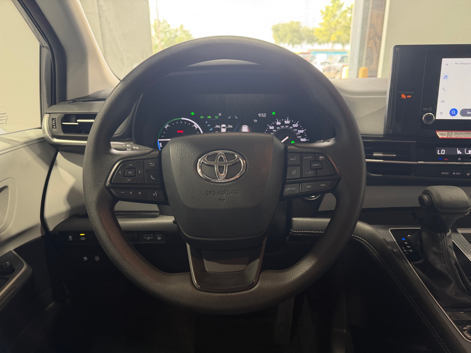 Thumbnail: 2025 Toyota Sienna - 5