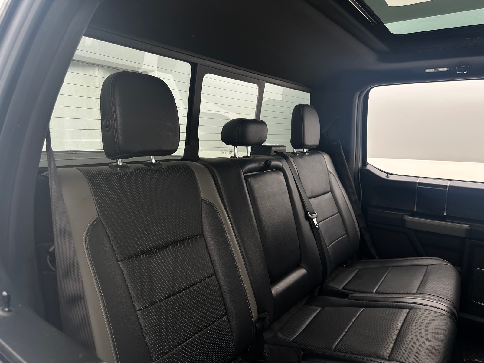 Thumbnail: 2018 Ford Econoline - 5