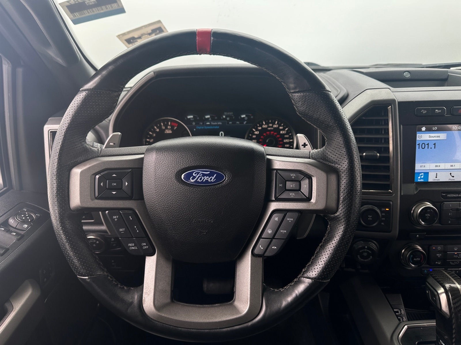 Thumbnail: 2018 Ford Econoline - 4