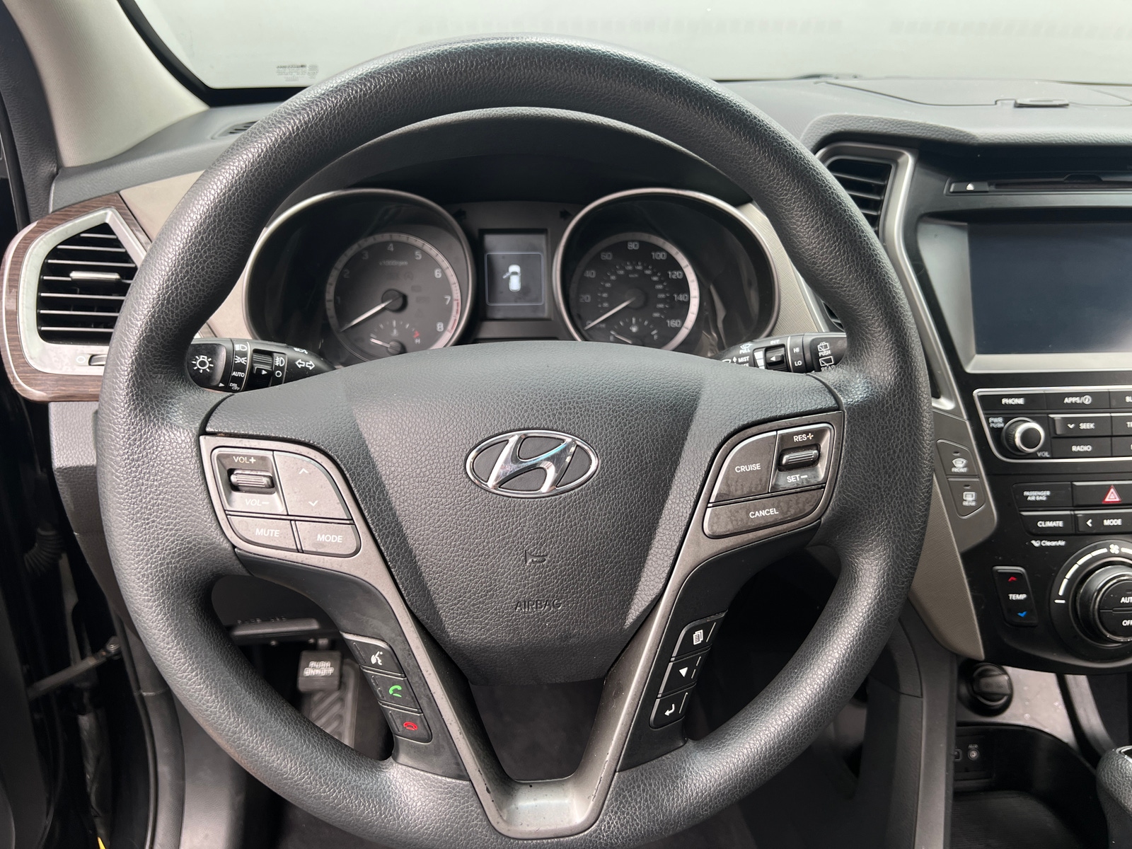 Thumbnail: 2018 Hyundai Santa Fe - 5