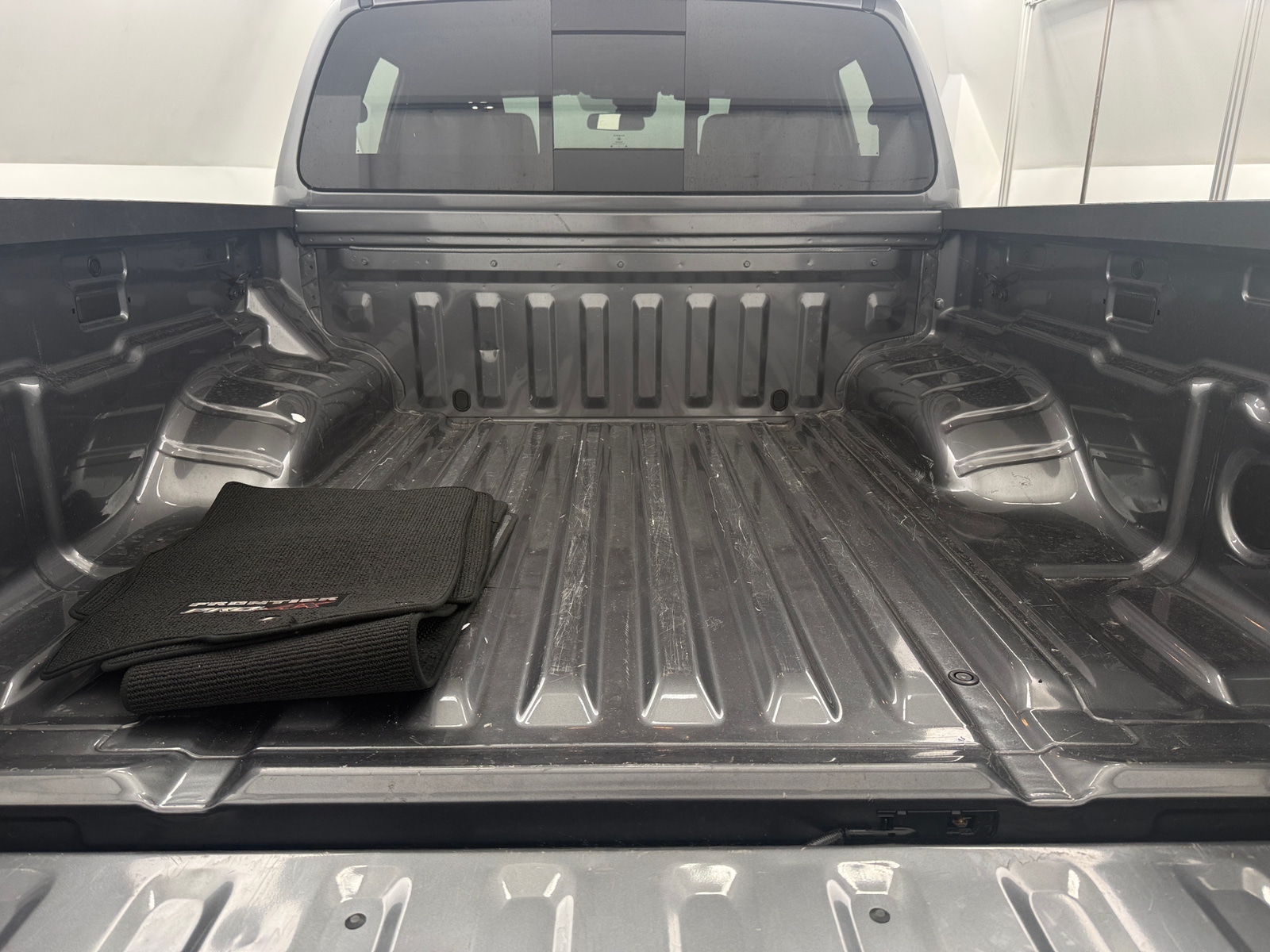 Thumbnail: 2026 Nissan Frontier - 7