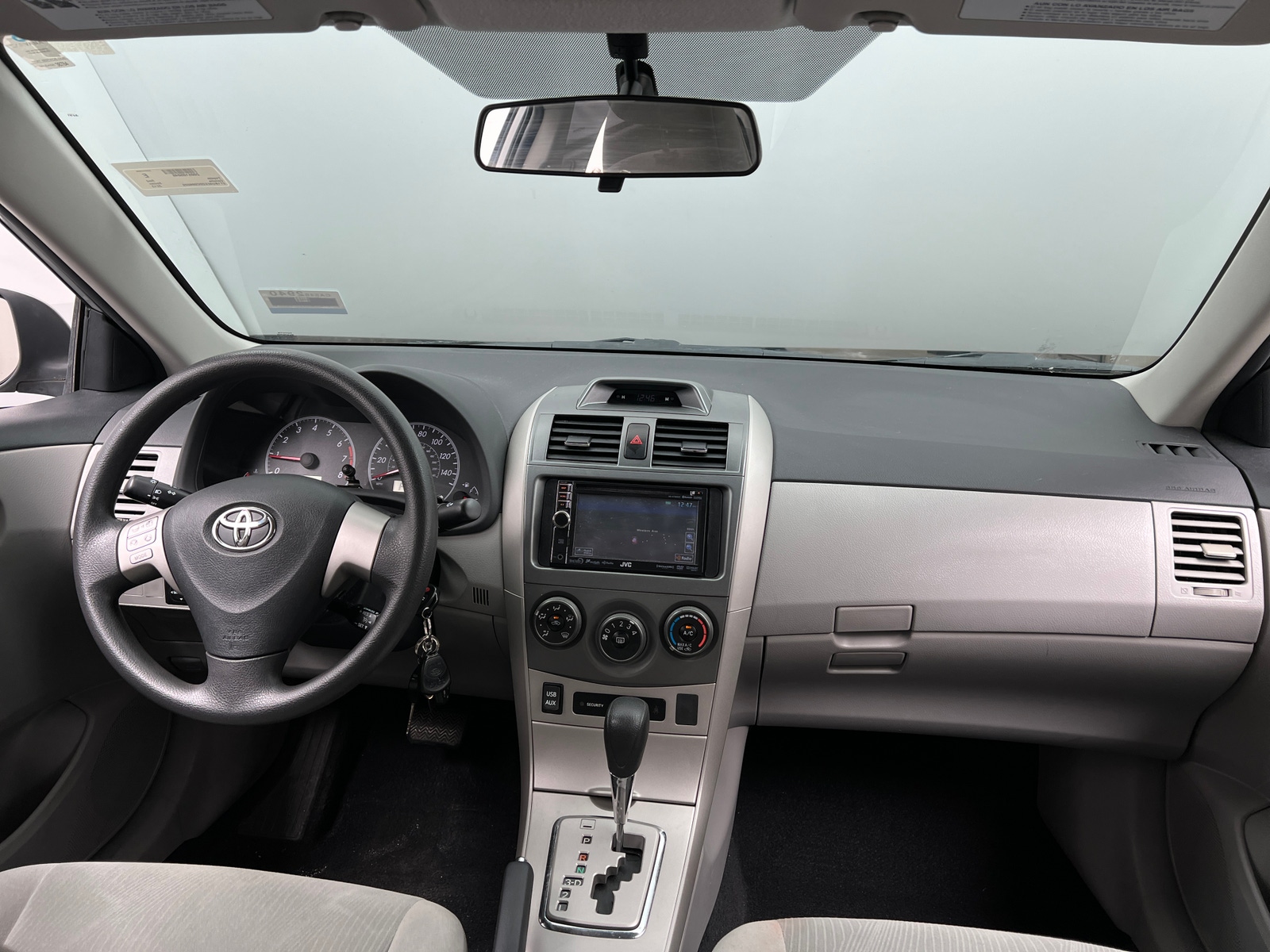 Thumbnail: 2013 Toyota Corolla - 3