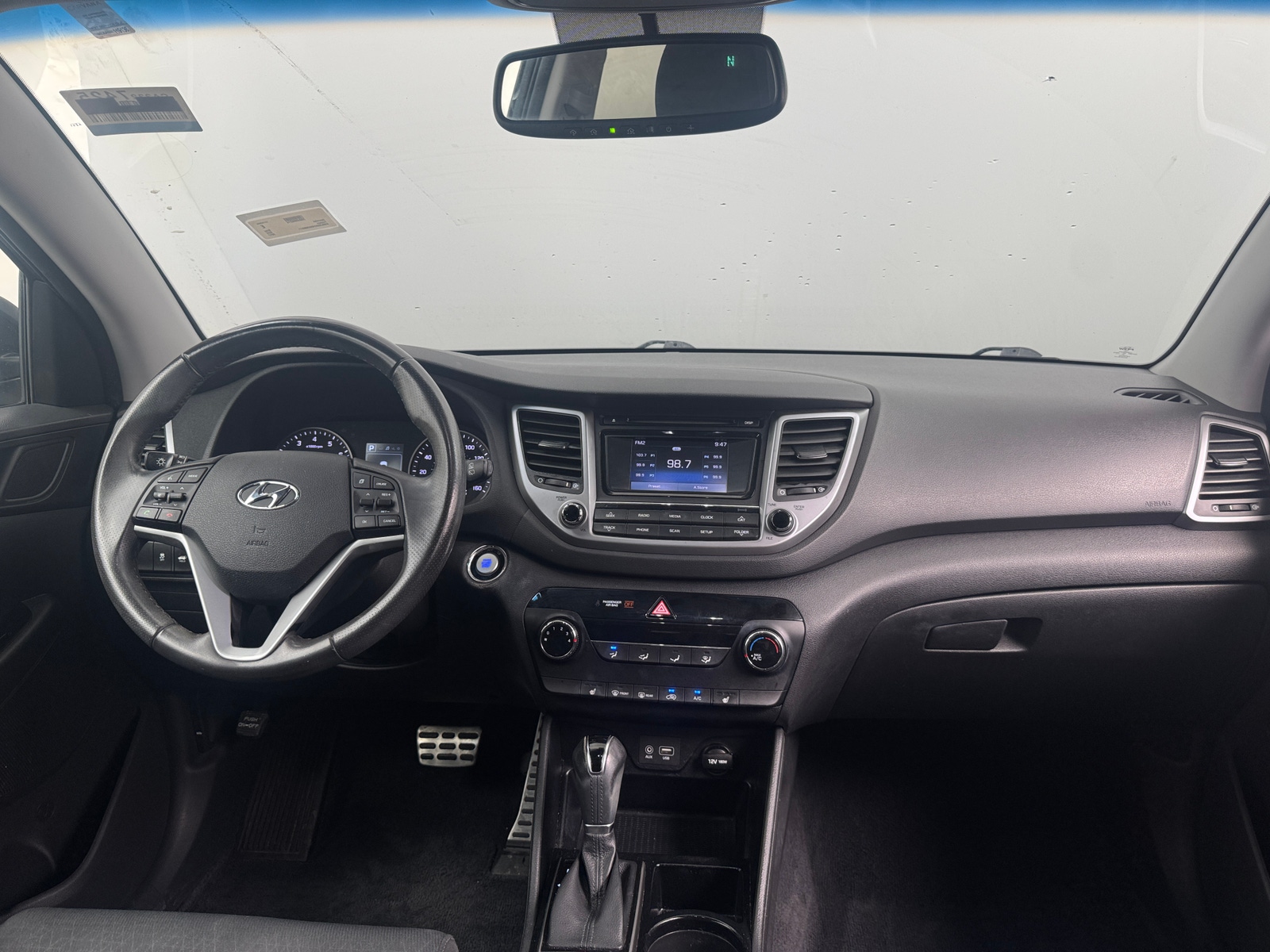 Thumbnail: 2017 Hyundai Tucson - 3