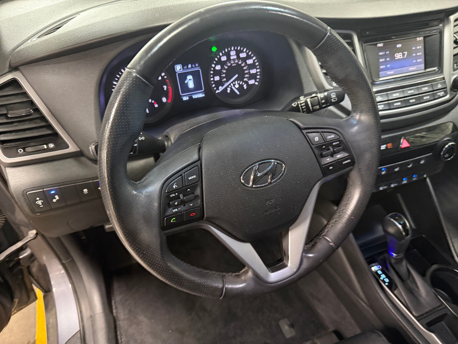 Thumbnail: 2017 Hyundai Tucson - 5