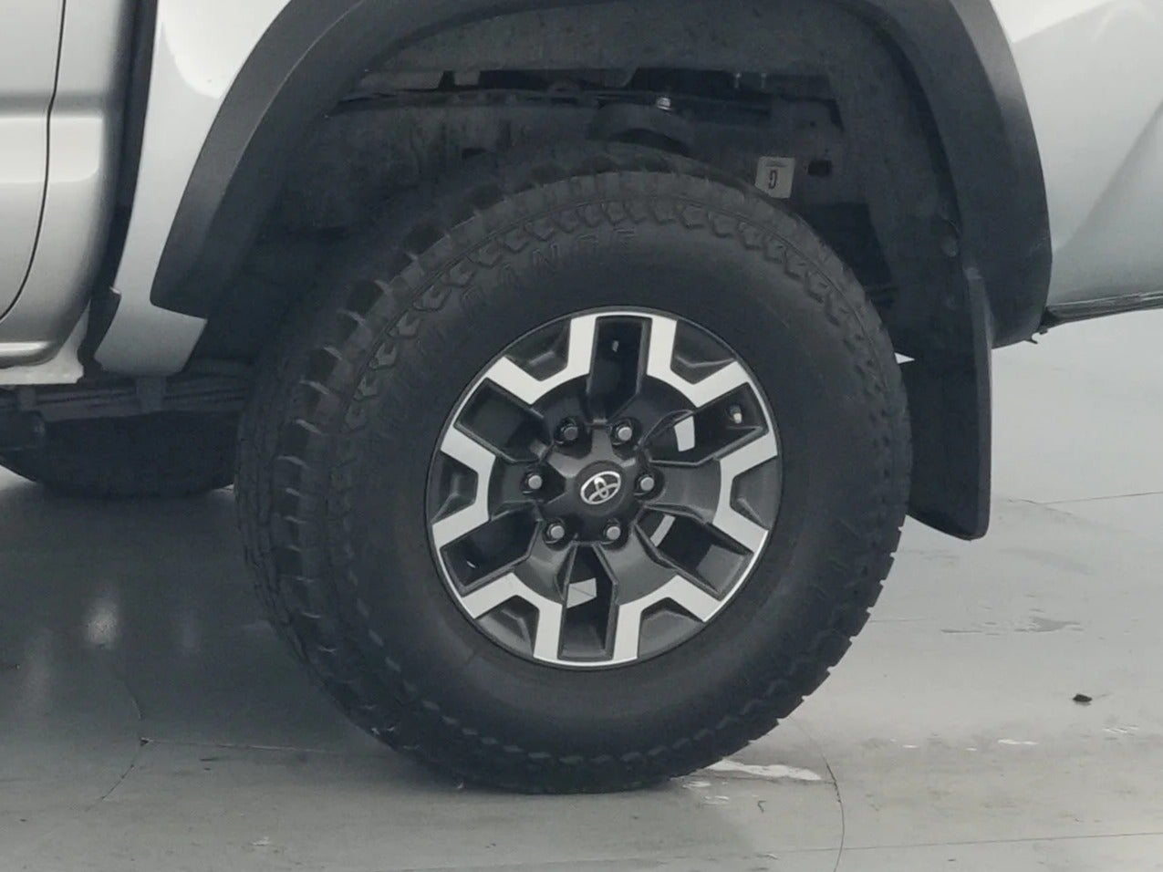 2017 Toyota Tacoma TRD Off Road - Photo 17