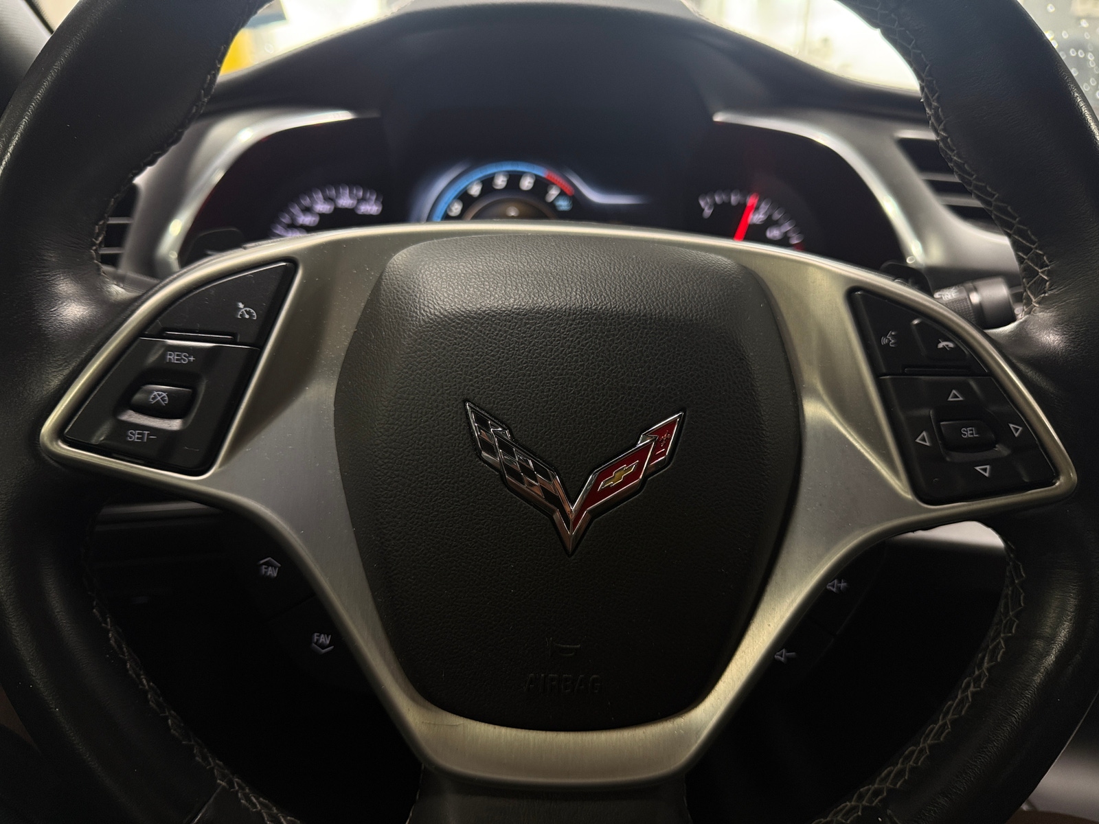 Thumbnail: 2014 Chevrolet Corvette - 3