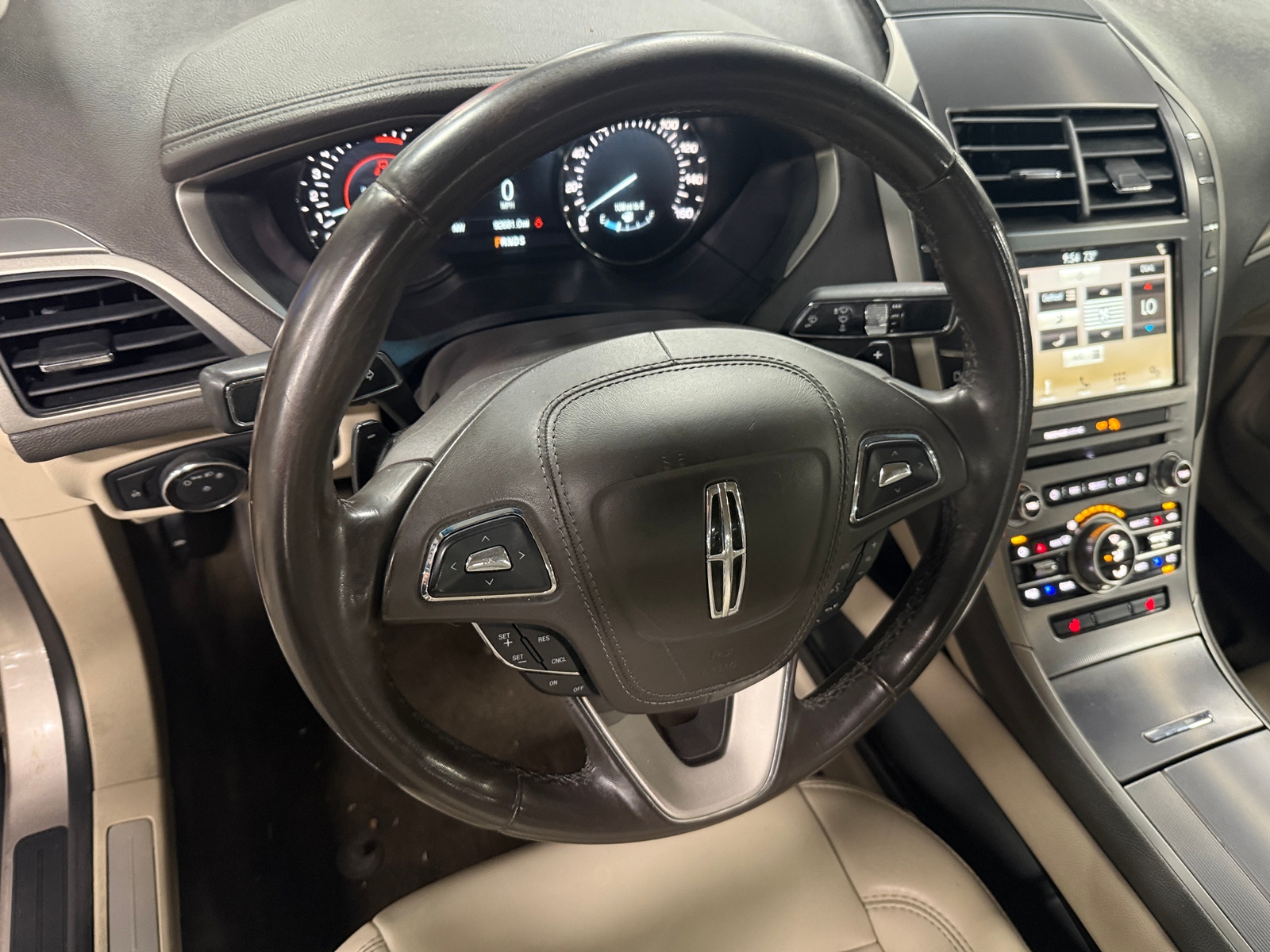 Thumbnail: 2018 Lincoln MKZ - 4