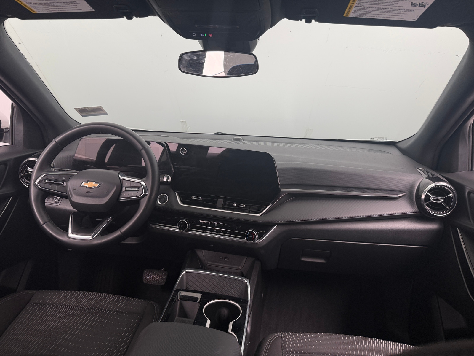 Thumbnail: 2025 Chevrolet Equinox - 3