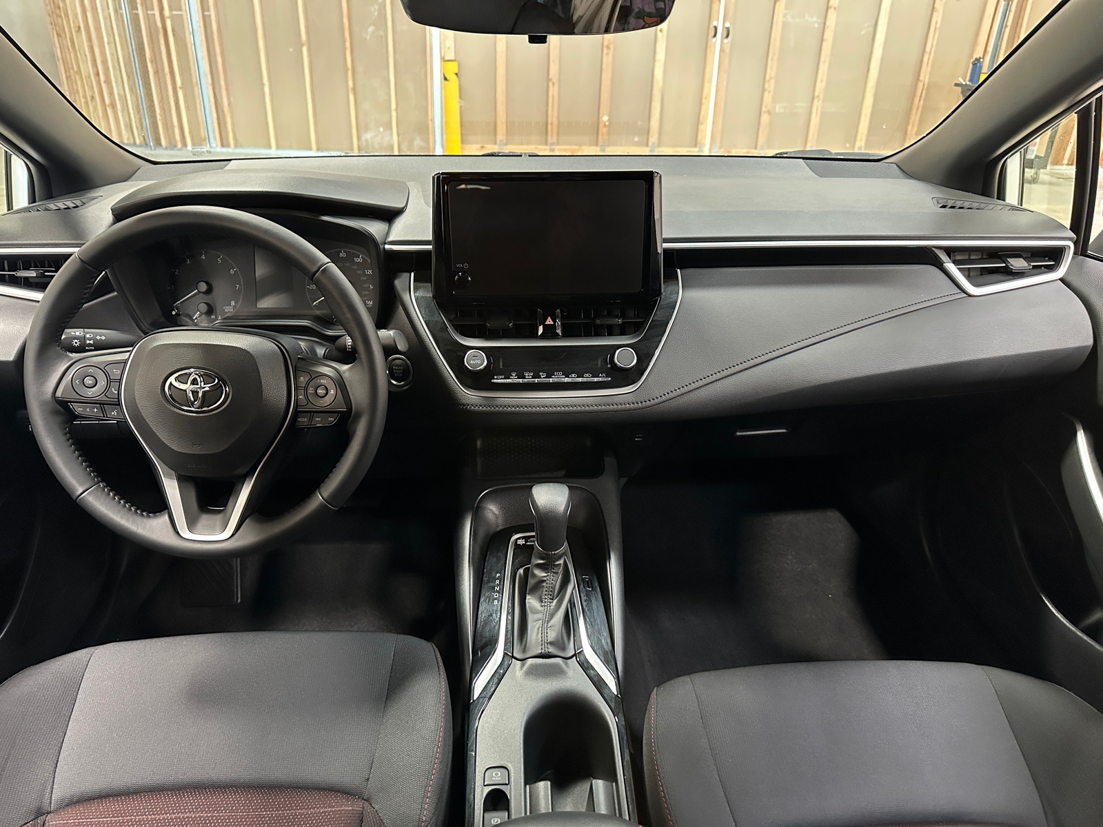 Thumbnail: 2025 Toyota Corolla - 3