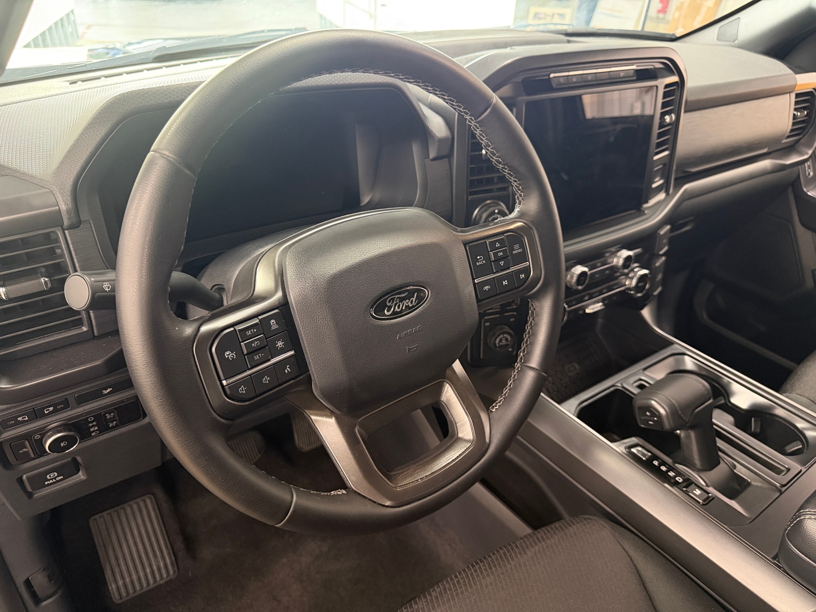 Thumbnail: 2024 Ford Econoline - 5