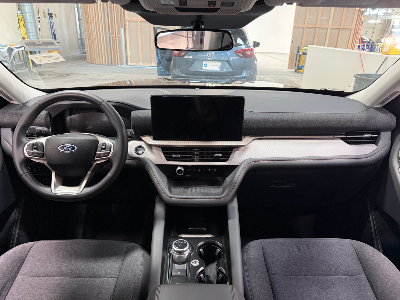 Thumbnail: 2025 Ford Explorer - 3
