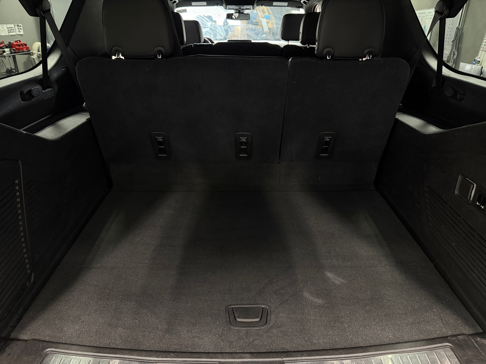 Thumbnail: 2021 Chevrolet Suburban - 6
