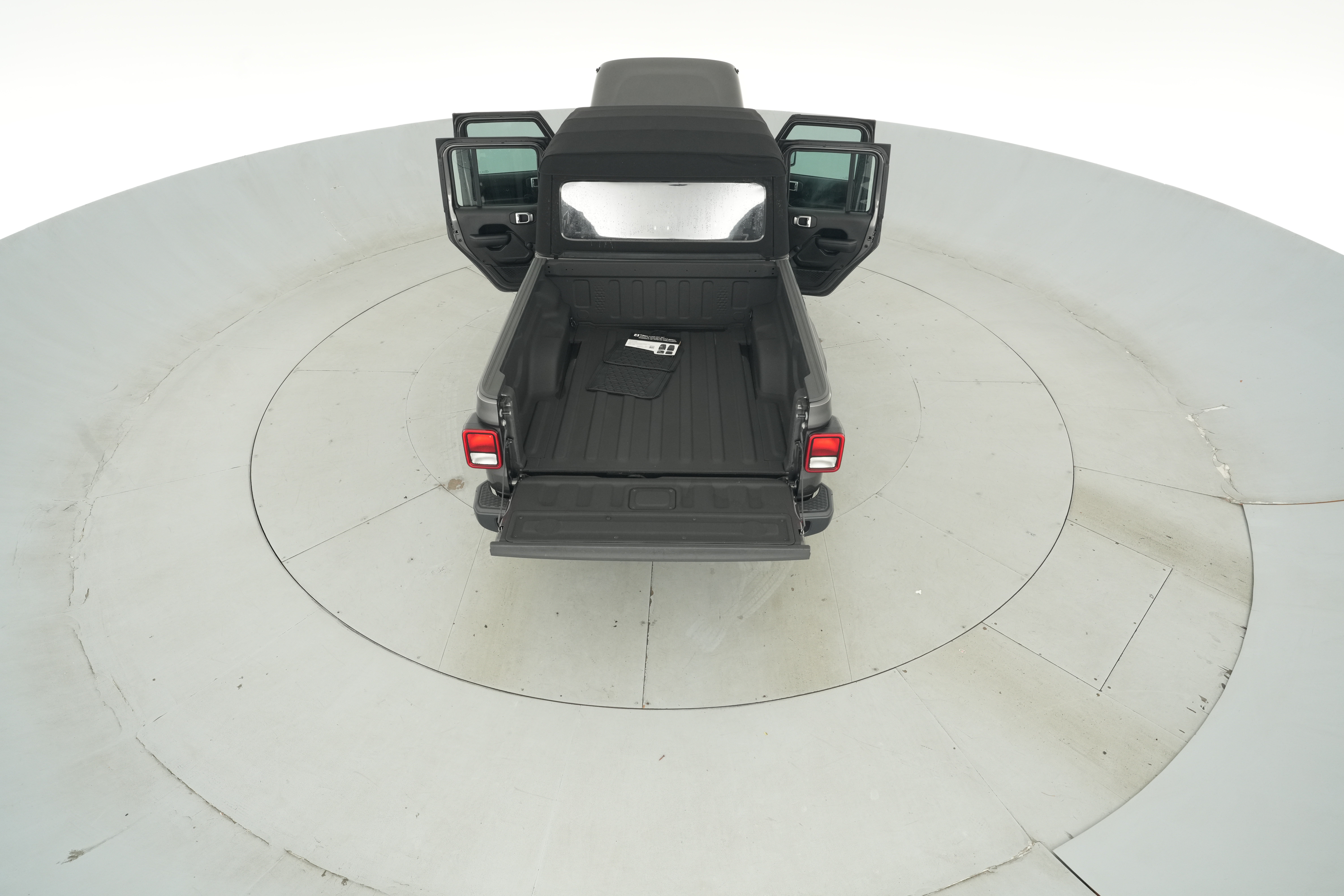2024 Jeep Gladiator Sport - Photo 38