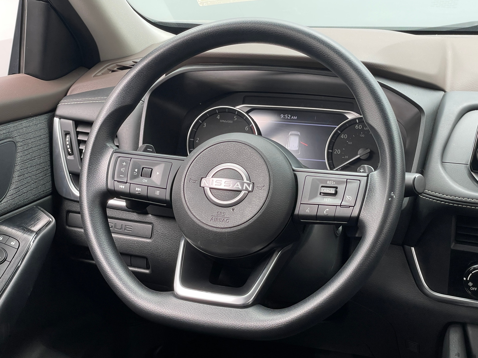 Thumbnail: 2023 Nissan Rogue - 5
