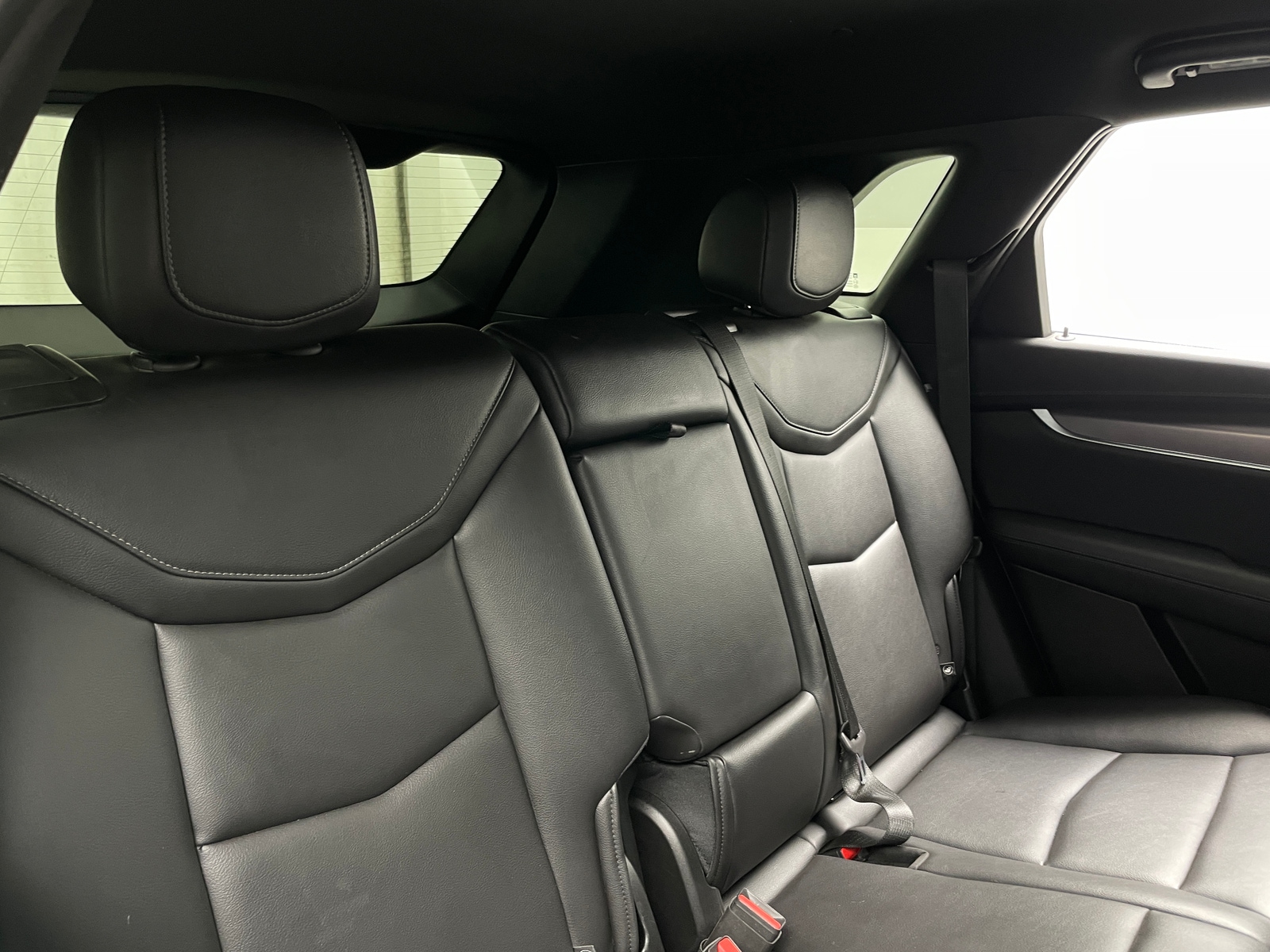 Thumbnail: 2022 Cadillac XT5 - 5