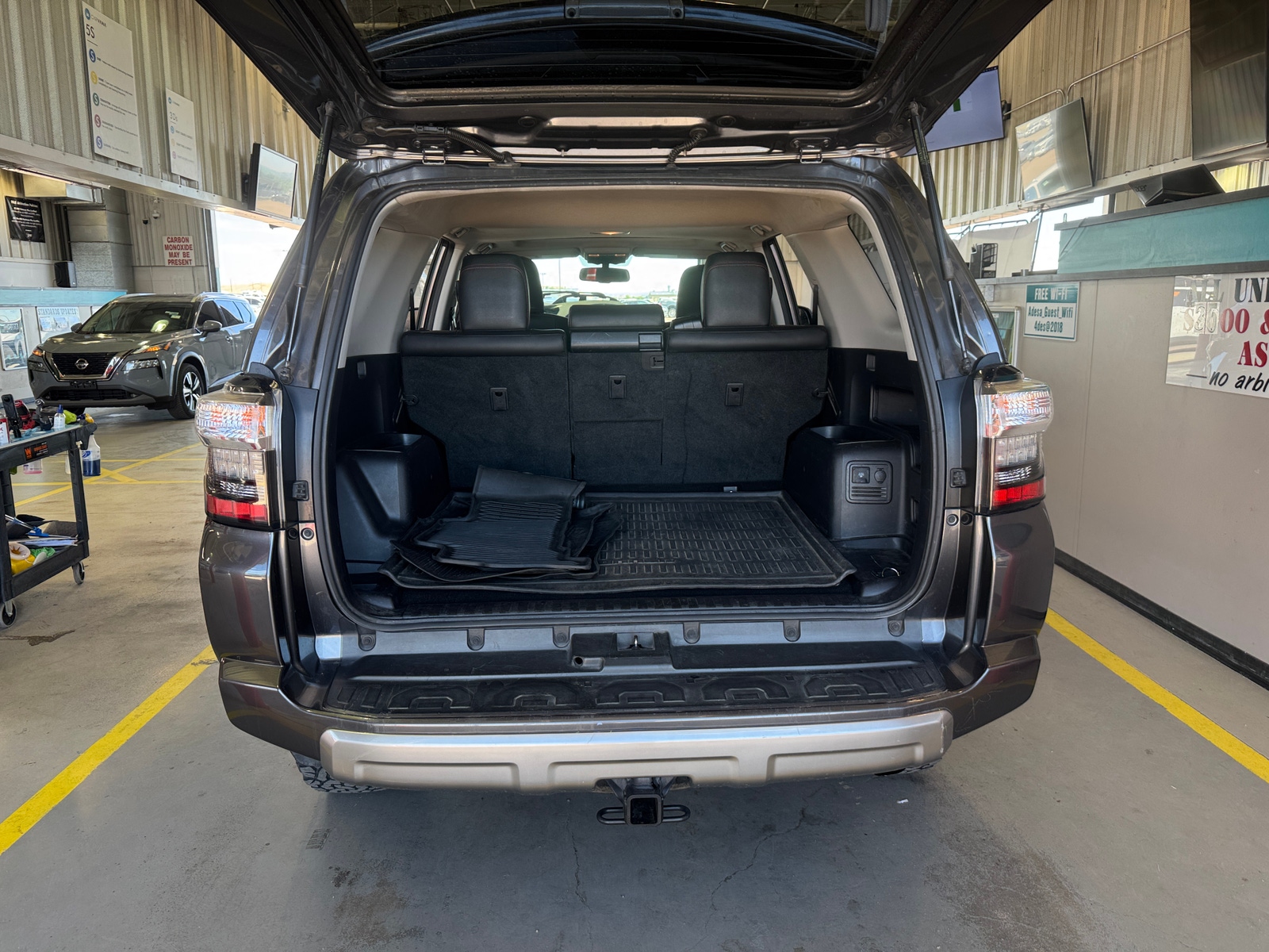 Thumbnail: 2019 Toyota 4Runner - 6