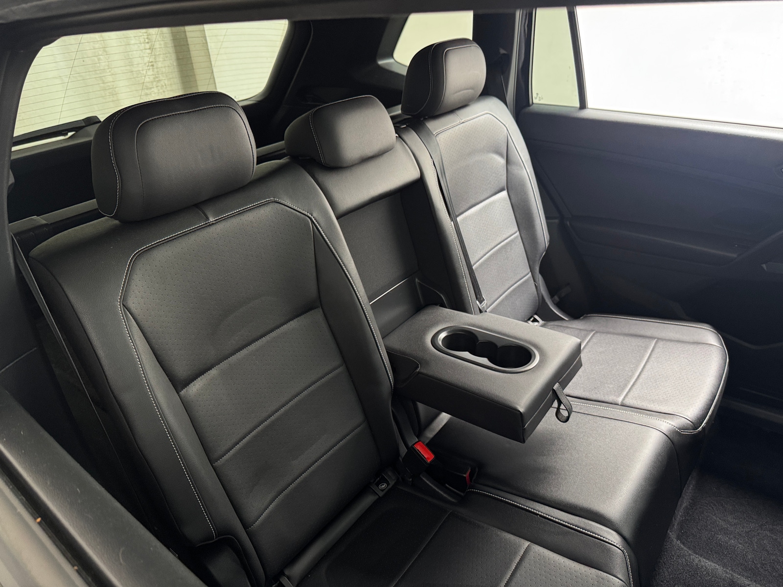 Thumbnail: 2021 Volkswagen Tiguan - 5