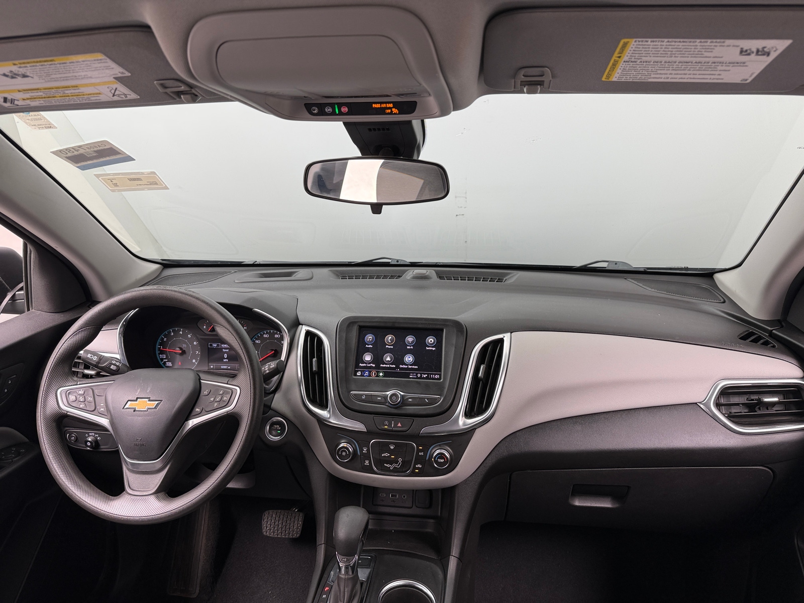 Thumbnail: 2023 Chevrolet Equinox - 3