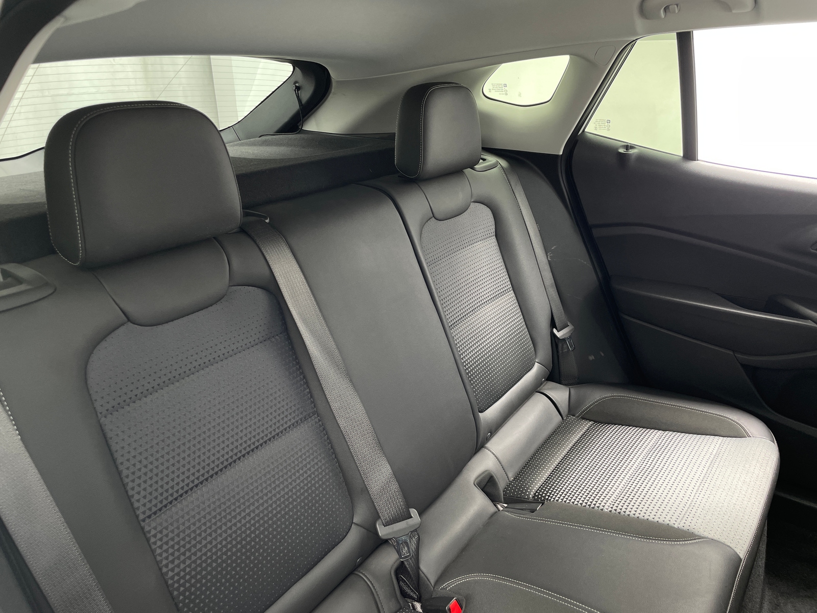 Thumbnail: 2025 Chevrolet Trax - 5