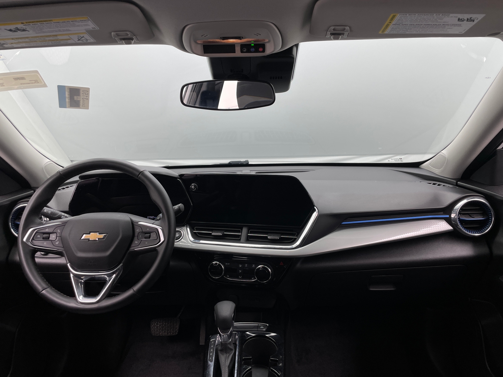 Thumbnail: 2025 Chevrolet Trax - 2