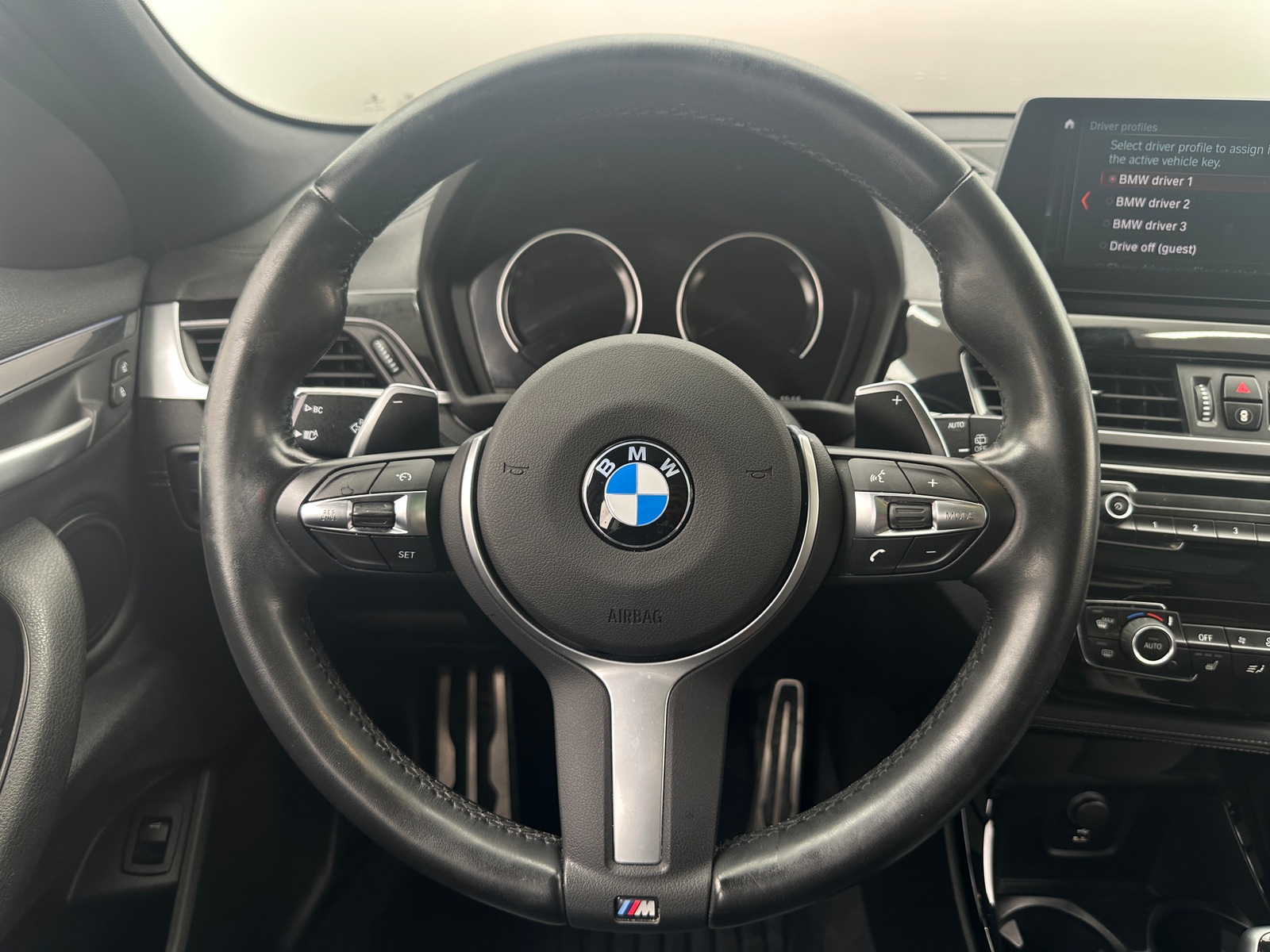 Thumbnail: 2023 BMW X2 - 4