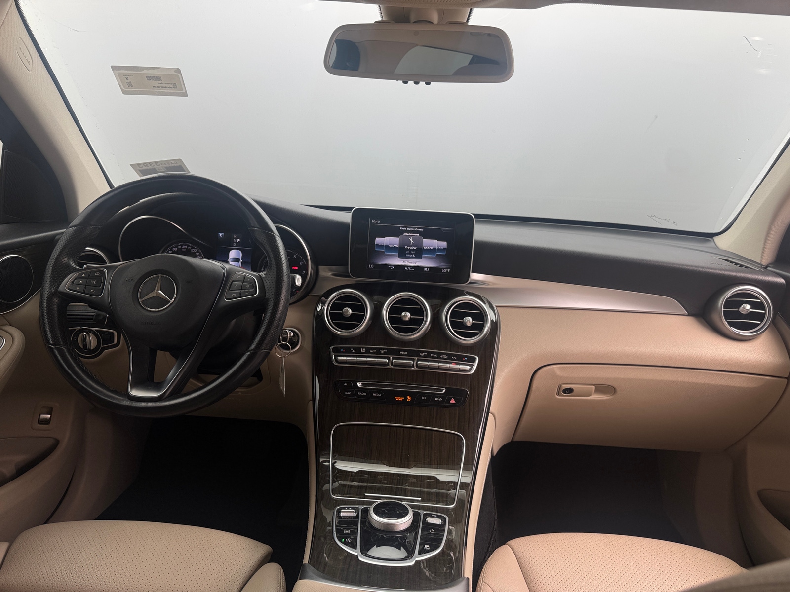 Thumbnail: 2019 Mercedes-Benz GLC - 2