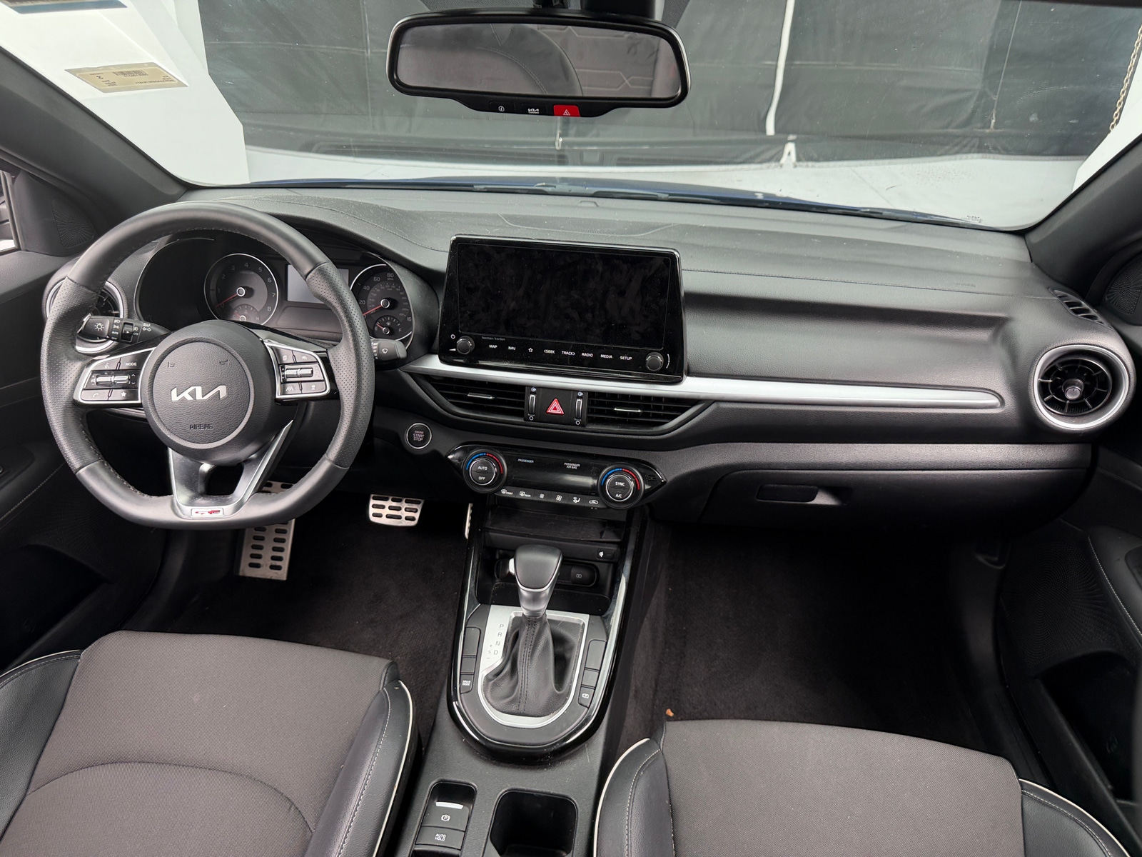 Thumbnail: 2024 Kia Forte - 2