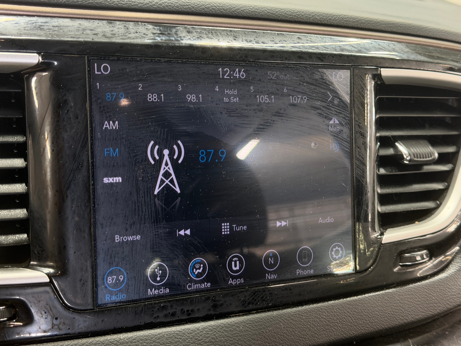 Thumbnail: 2019 Chrysler Pacifica - 4